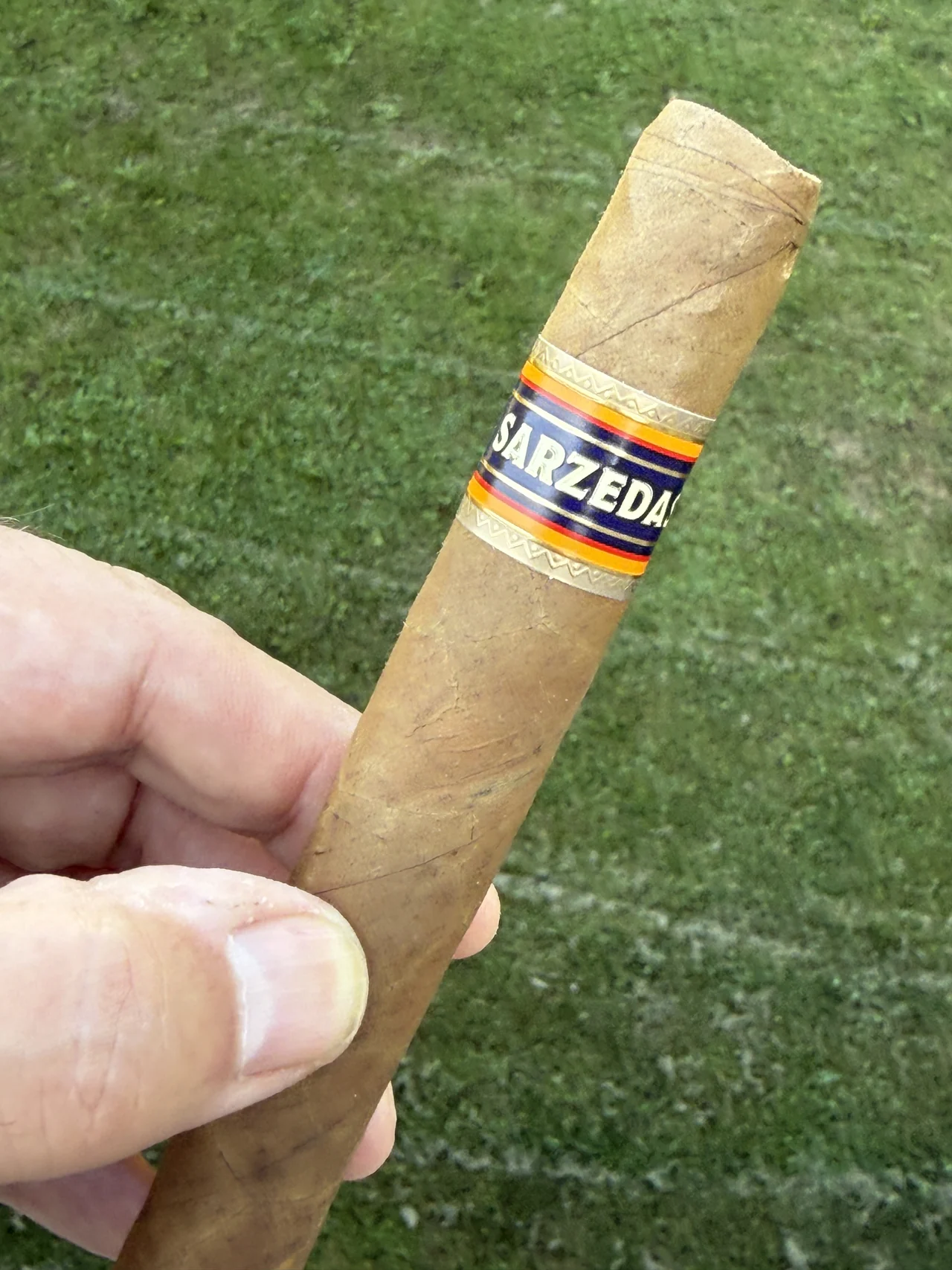J.C. Newman Sarzedas Toro band detail, Ecuadorian Shade wrapper